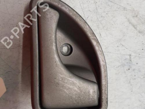 Used Front right interior door handle Front right interior door handle 29367775 29367775