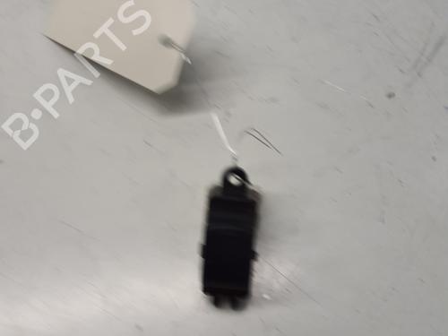 Used Right rear window switch SUBARU IMPREZA Hatchback (GR, GH, G3) 2.5 AWD (GHE) (230 hp) 29366554