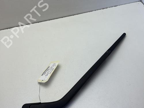 Used Rear windshield wiper arm TOYOTA YARIS (_P9_) 1.4 D-4D (NLP90_, NLP90R) (90 hp) 29411929