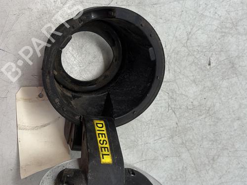 Klapa wlewu paliwa PEUGEOT 3008 I MPV (0U_) 2.0 HDi 150 / BlueHDi 150 | BP29368233C131