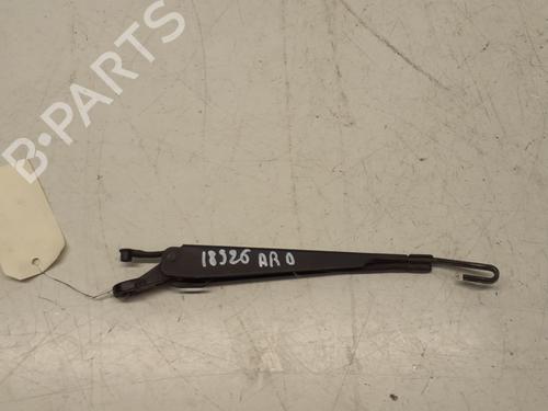 Used Rear windshield wiper arm CITROËN BERLINGO / BERLINGO FIRST MPV (MF_, GJK_, GFK_) 1.4 i (MFKFX, MFKFW, GJKFWB, GJKFWC, GFKFWC) (75 hp) 29368479