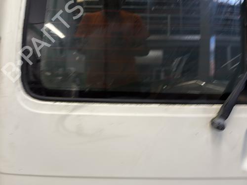 Venstre lasterom dør VW TRANSPORTER T4 Bus (70B, 70C, 7DB, 7DK, 70J, 70K, 7DC, 7DJ) 2.4 D | BP29365681C76 