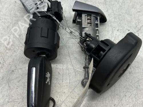 Used Ignition barrel Ignition barrel PEUGEOT 308 II (LB_, LP_, LW_, LH_, L3_) 1.6 BlueHDi 120 (120 hp) 29369457 29369457