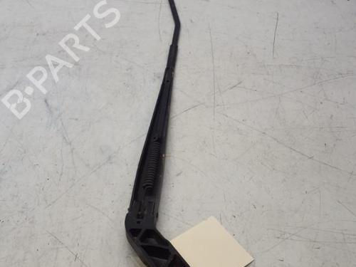 Used Front windshield wiper arm PEUGEOT BOXER Van 2.2 HDi 120 (120 hp) 29369925