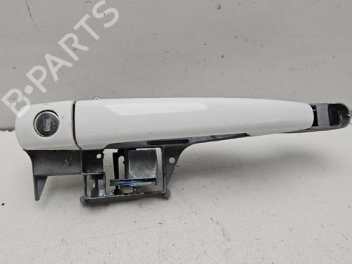 front-left-exterior-door-handle-peugeot-208-i-ca_-cc_-2012-2013-2014-2015-2016-2017-2018-2019-2020-2021-40258163 main image