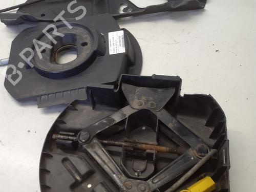 Jack Kit PEUGEOT 5008 II (MC_, MJ_, MR_, M4_) 1.5 BlueHDi 130 (MCYHZJ, MCYHZR, MCYHZX) | BP29368382C119 