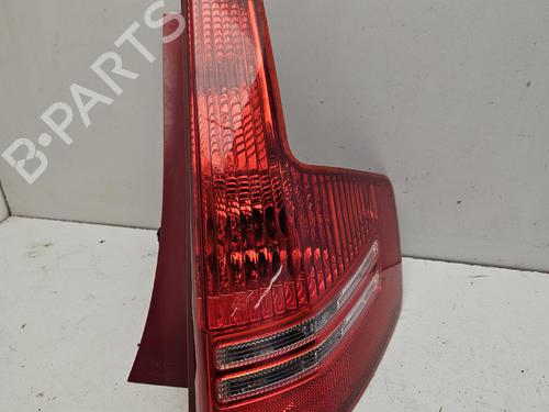Fanale posteriore destro Fanale posteriore destro 39063043 39063043