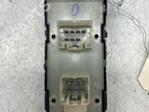 Used Left front window switch Left front window switch DODGE CALIBER 2.0 CRD (140 hp) 29367609 29367609