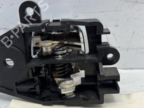 Used Front left interior door handle MITSUBISHI L200 / TRITON (KA_T, KB_T) 2.5 DI-D 4WD (KB4T) (136 hp) 29369620
