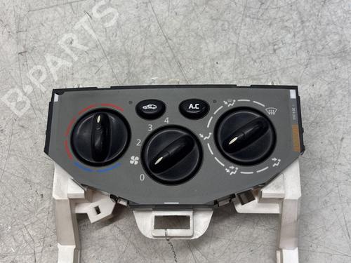 Used Climate control OPEL VIVARO A Van (X83) 1.9 DTI (F7) (101 hp) 29362158
