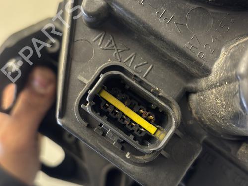 Right headlight PEUGEOT 5008 (0U_, 0E_) 1.6 HDi | BP29364966C29 