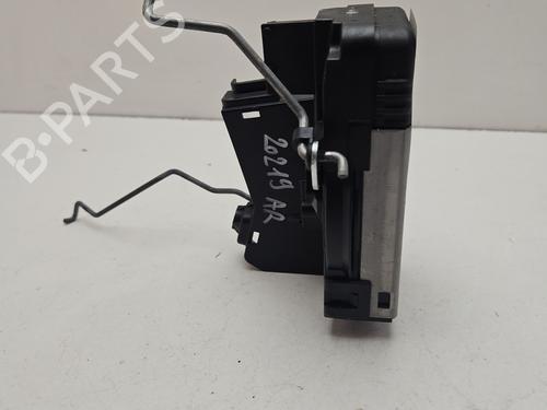 tailgate-lock-renault-trafic-ii-bus-jl-2001-30907272 main image