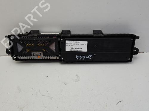 Used Display monitor Display monitor 33049604 33049604