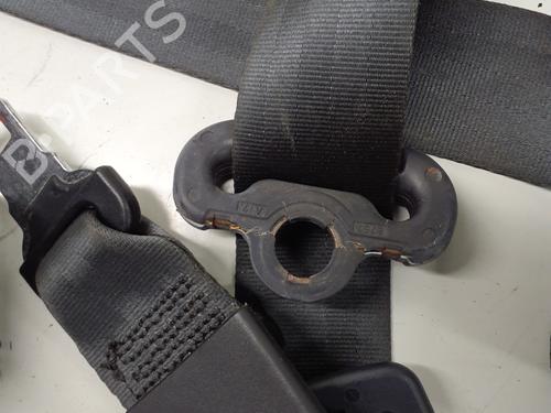Used Rear center seatbelt Rear center seatbelt RENAULT CLIO II (BB_, CB_) 1.2 (BB0A, BB0F, BB10, BB1K, BB28, BB2D, BB2H, CB0A,... (58 hp) 29366634 29366634