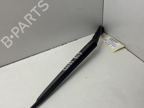 Used Front windshield wiper arm NISSAN QASHQAI I (J10, NJ10) 1.5 dCi (110 hp) 31957364