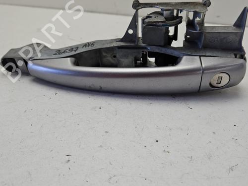 front-left-exterior-door-handle-renault-scenic-iii-jz01_-2008-2009-2010-2011-2012-2013-2014-2015-2016-32855308 main image