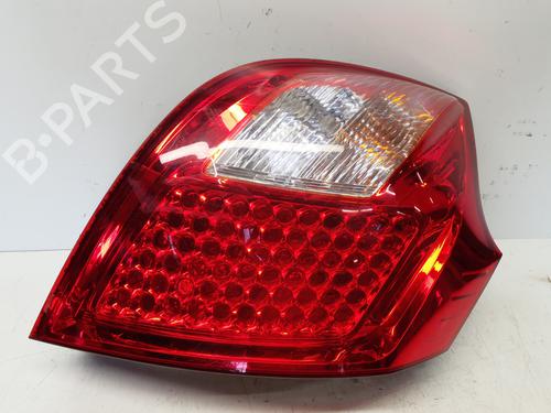 Used Left taillight KIA CEE'D Hatchback (ED) 1.6 CRDi 115 (115 hp) 29366316