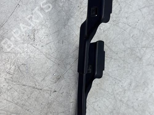 Front windshield wiper arm PEUGEOT 308 SW II (LC_, LJ_, LR_, LX_, L4_) 1.6 HDi / BlueHDi 115 (LCBHXM, LCBHXT) | BP29365844C143 