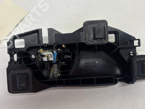 Rear left interior door handle PEUGEOT 5008 II (MC_, MJ_, MR_, M4_) 1.6 BlueHDi 120 (MCBHZH, MCBHZW) | BP29361966I15 