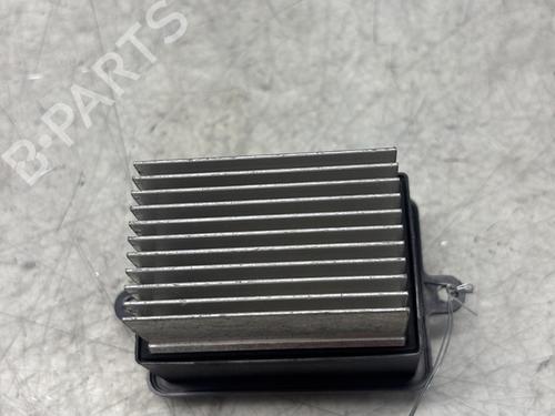 Used Heater resistor PEUGEOT 5008 II (MC_, MJ_, MR_, M4_) 1.6 BlueHDi 120 (MCBHZH, MCBHZW) (120 hp) 29361959