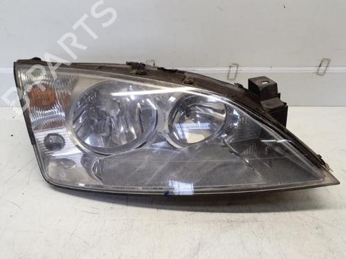Used Right headlight FORD MONDEO III Turnier (BWY) 2.0 16V TDDi / TDCi (115 hp) 29367908
