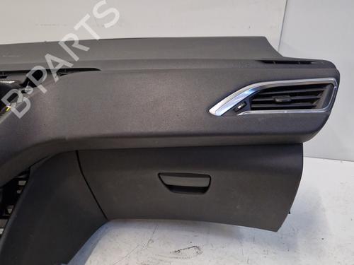 Dashboard PEUGEOT 208 I (CA_, CC_) 1.6 HDi | BP29368523C46 