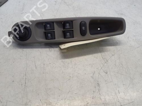 Left front window switch RENAULT ZOE (BFM_) ZOE | BP29369830I27 