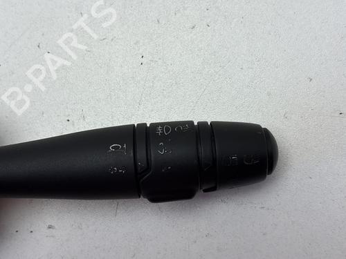 switch-renault-twingo-ii-cn0_-2007-29912069 main image