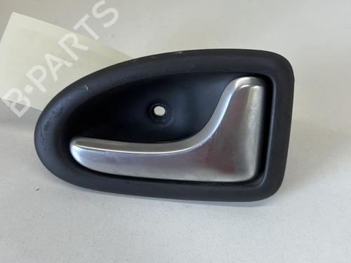 front-right-interior-door-handle-renault-scenic-i-mpv-ja01_-fa0_-1999-2000-2001-2002-2003-2004-2005-2006-2007-2008-2009-2010-31957169 main image