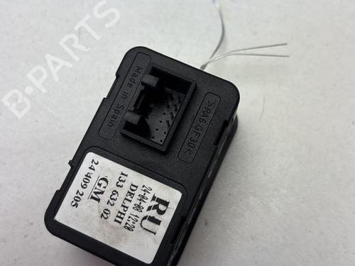 Left front window switch OPEL MERIVA A MPV (X03) 1.3 CDTI (E75) | BP29411826I27 