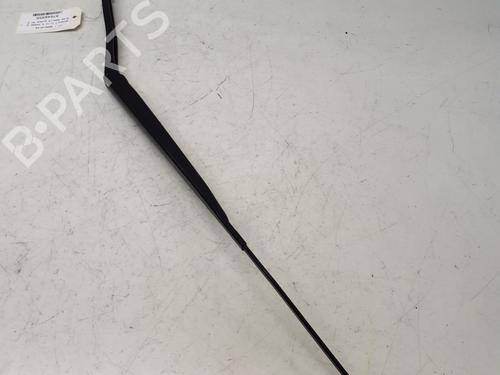 Front windshield wiper arm RENAULT CLIO IV (BH_) 1.5 dCi 90 | BP29364205C143 