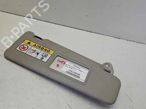 right-sun-visor-dacia-duster-hm_-2017-34375473 main image