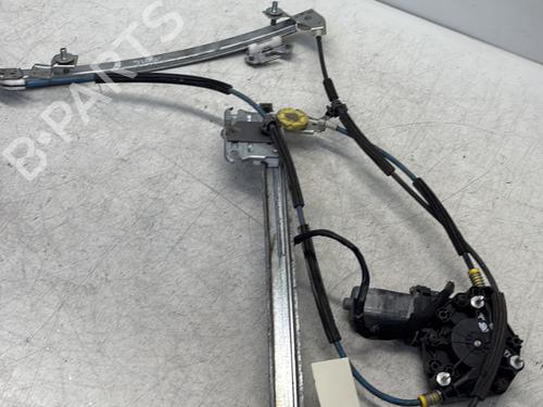 Rudehejsemekanisme Højre foran ALFA ROMEO GT (937_) 1.9 JTD (937CXN1B) | BP29363106C23 