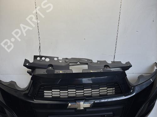 Used Front bumper CHEVROLET AVEO Saloon (T300) 1.2 (86 hp) 30203808