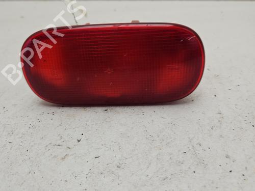 Troisième feu stop RENAULT MASTER II Van (FD) 2.8 dTI (FD0C, FD0F, FD2B, FD2F, FD3C, FD3F) (114 hp) 31857988