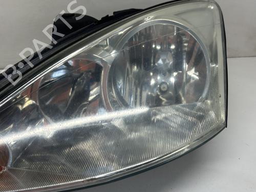 Left headlight FORD FOCUS I (DAW, DBW) 1.6 16V | BP29365340C28 