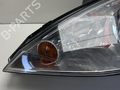 Left headlight FORD FOCUS I (DAW, DBW) 1.8 TDCi | BP29364313C28 