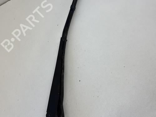 Used Front windshield wiper arm PEUGEOT 5008 II (MC_, MJ_, MR_, M4_) 1.6 BlueHDi 120 (MCBHZH, MCBHZW) (120 hp) 29361982