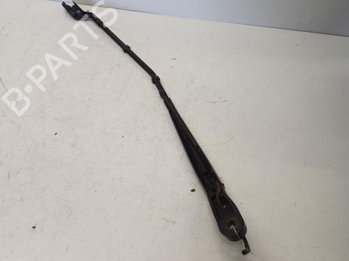 Front windshield wiper arm PEUGEOT 5008 II (MC_, MJ_, MR_, M4_) 1.5 BlueHDi 130 (MCYHZJ, MCYHZR, MCYHZX) | BP29363856C143 