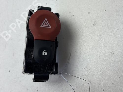 Bouton de warning RENAULT KANGOO Express (FW0/1_) 1.5 dCi 90 (FW0G, FW05, FW08, FW11) (90 hp) 31957339