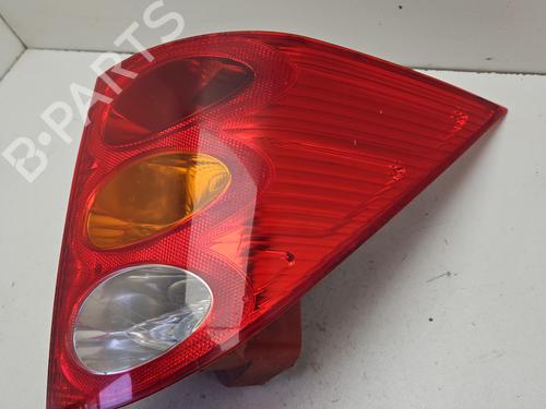 right-taillight-peugeot-1007-km_-2005-33037173 main image