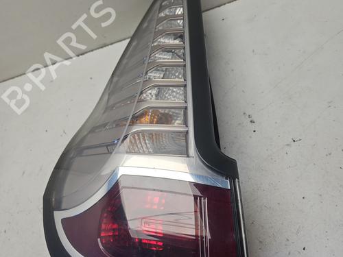 Feu de coffre gauche Feu de coffre gauche RENAULT SCÉNIC III (JZ0/1_) 1.5 dCi (110 hp) 33803958 33803958