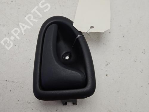 Used Front right interior door handle Front right interior door handle RENAULT CLIO II (BB_, CB_) 1.4 16V (B/CB0P, BB13) (98 hp) 32272941 32272941