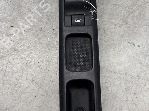 Used Right front window switch PEUGEOT 3008 I MPV (0U_) 1.6 HDi (114 hp) 31957156