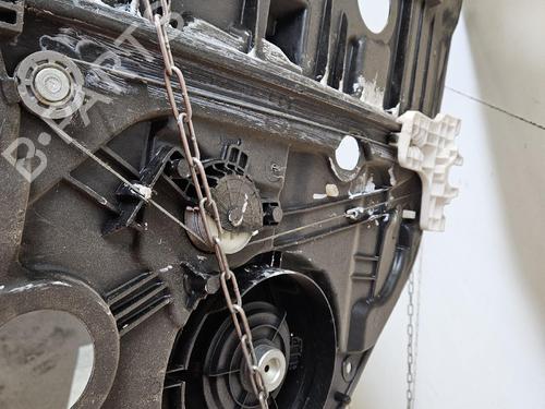 Used Rear right window mechanism Rear right window mechanism HYUNDAI i30 Estate (GD) 1.6 (120 hp) 40249425 40249425