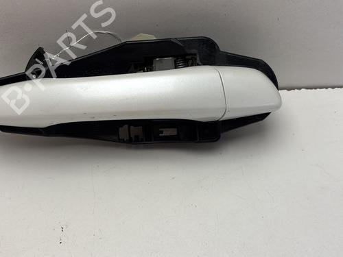 Used Rear right exterior door handle Rear right exterior door handle PEUGEOT 308 SW II (LC_, LJ_, LR_, LX_, L4_) 1.6 BlueHDi 120 (120 hp) 29615421 29615421