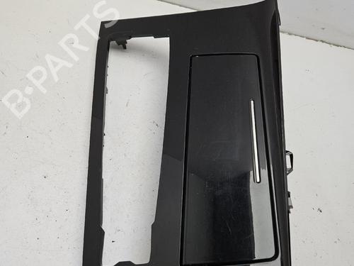 Used Glove box Glove box 37658412 37658412