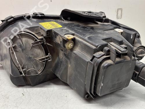 Right headlight AUDI A3 (8P1) 2.0 TDI 16V | BP29364206C29 
