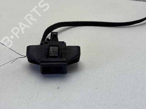Used Tailgate lock RENAULT CLIO II (BB_, CB_) 1.2 16V (BB05, BB0W, BB11, BB27, BB2T, BB2U, BB2V, CB05,... (75 hp) 29362867