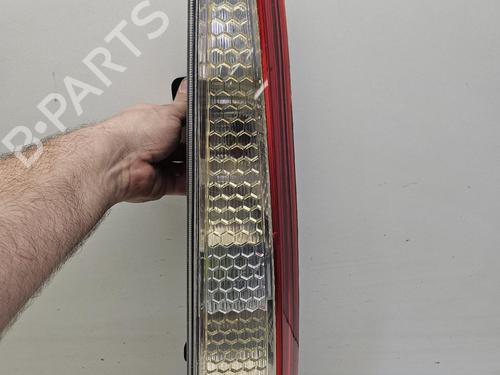 Used Right taillight Right taillight FORD FOCUS II Turnier (DA_, FFS, DS) 1.8 TDCi (115 hp) 40013617 40013617